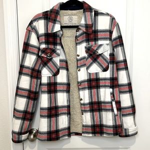 NWOT Plaid Shacket Fleece Lined Size Medium
